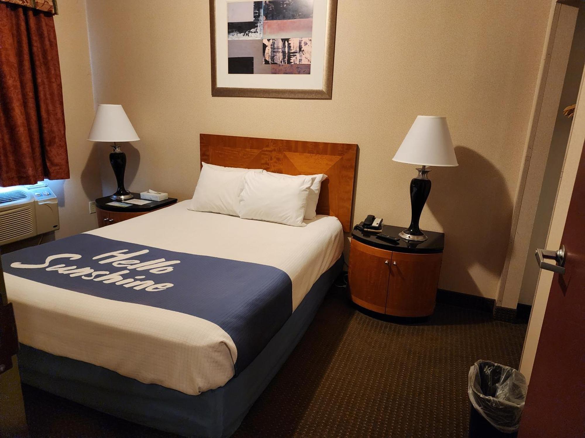 Days Inn By Wyndham Luray Shenandoah Экстерьер фото