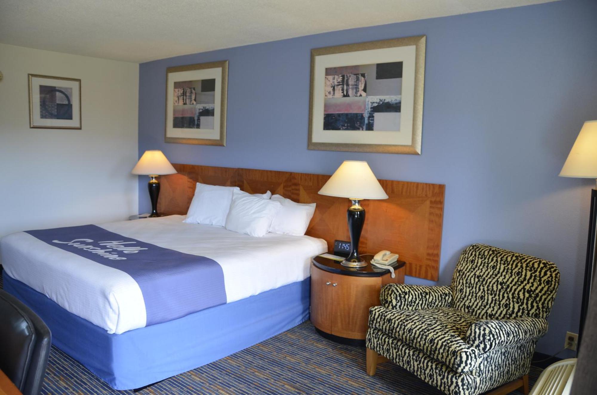Days Inn By Wyndham Luray Shenandoah Экстерьер фото
